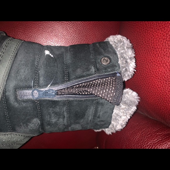 The North Face Boots!! - Picture 8 of 8